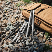 Кілки алюмінієві Naturehike CNK2300ZP016, 20 см, чорні (8 шт) Кілки алюмінієві Naturehike CNK2300ZP016, 20 см, чорні (8 шт)