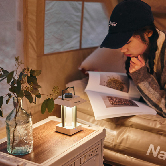 Ліхтар кемпінговий Naturehike CNH22DQ009, коричневий Ліхтар кемпінговий Naturehike CNH22DQ009, коричневий