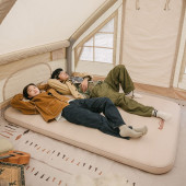 Самонадувний матрац 10 см підвійний з помпою Naturehike NH20FCD08, бежевий Самонадувний матрац 10 см підвійний з помпою Naturehike NH20FCD08, бежевий