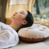 Подушка надувна бесшумна Naturehike CNH22DZ011, бежевий Подушка надувна бесшумна Naturehike CNH22DZ011, бежевий