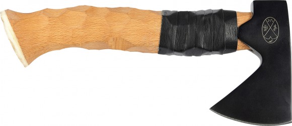 Zestaw toporów leśnych firmy Karesuandokniven. Цвет - czarny