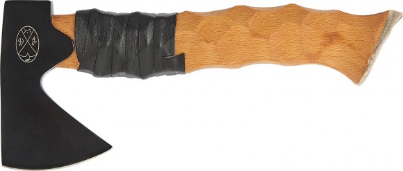 Topór leśny Karesuandokniven. Цвет - czarny