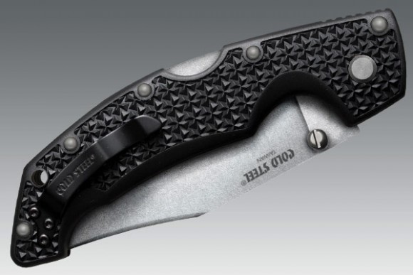 Нож Cold Steel Voyager Large Clip Point Serrated Нож Cold Steel Voyager Large Clip Point Serrated
